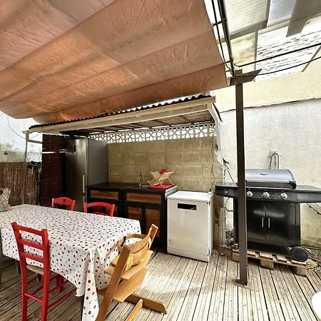 Le Cabanon * 히에레